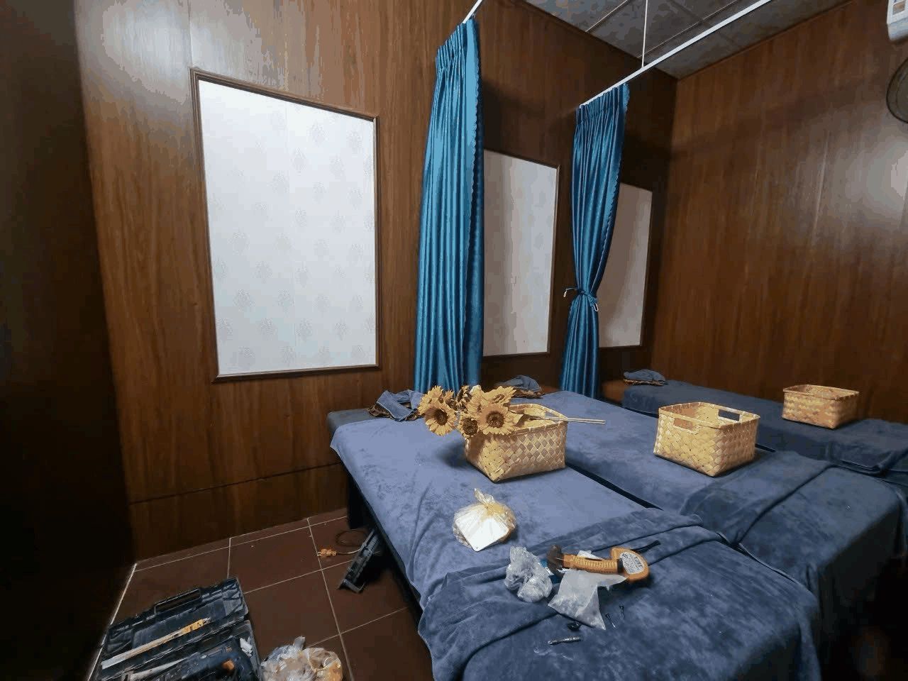 Thi công ốp tường Măng Đen tại Spa