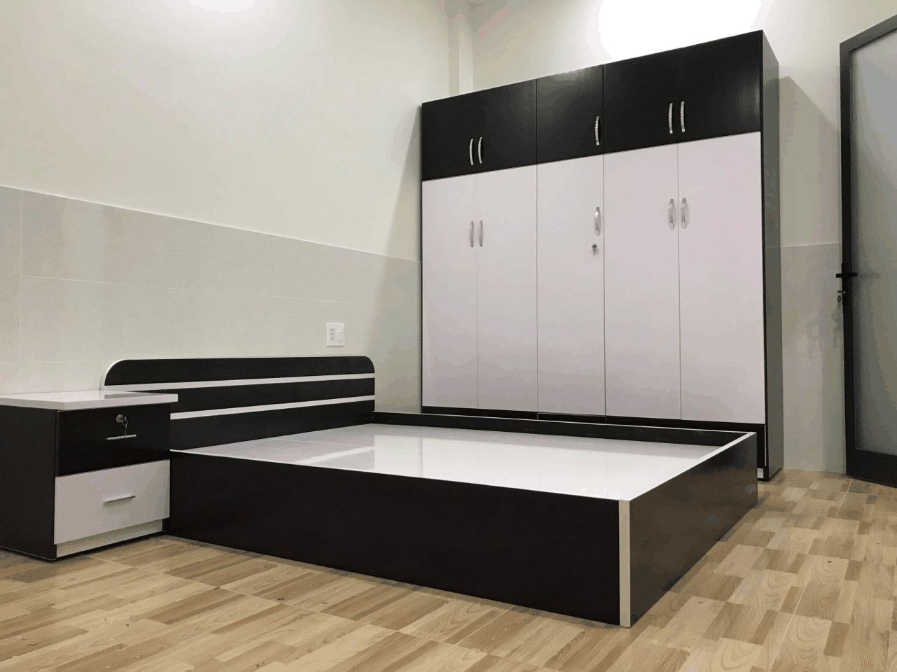 tủ quần áo + giường ngủ nhựa chinhuei