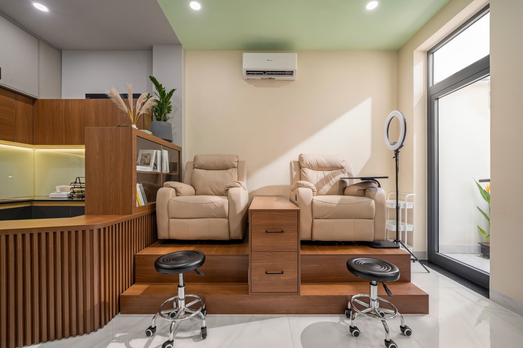 THI CÔNG TRỌN GÓI TIỆM NAIL ĐÀ NẴNG - TANYA NAIL SPA THI CÔNG TRỌN GÓI TIỆM NAIL ĐÀ NẴNG - TANYA NAIL SPA