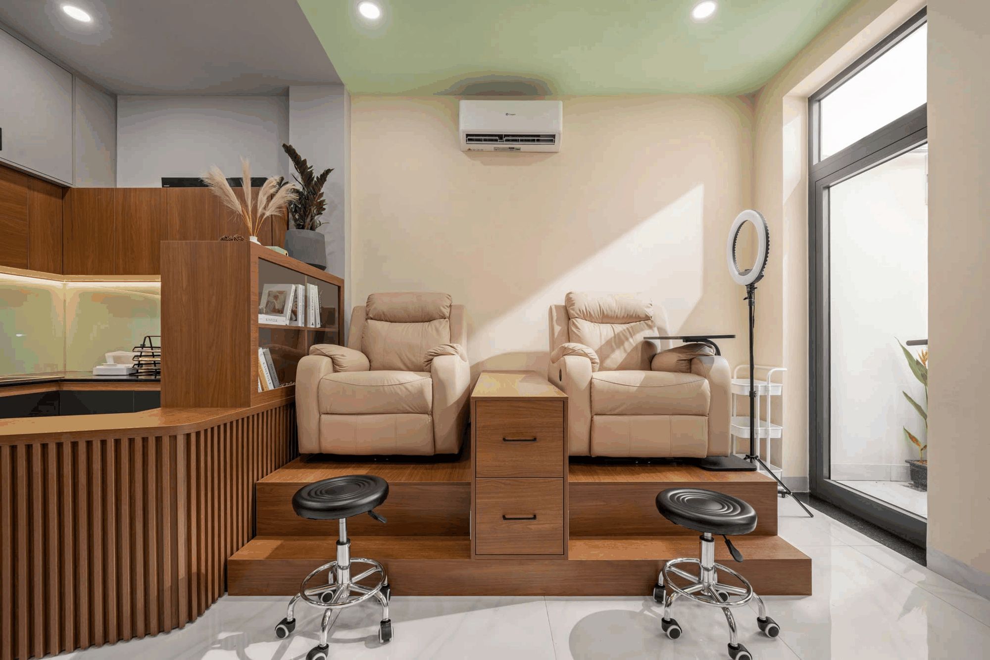 THI CÔNG TRỌN GÓI TIỆM NAIL ĐÀ NẴNG – TANYA NAIL SPA